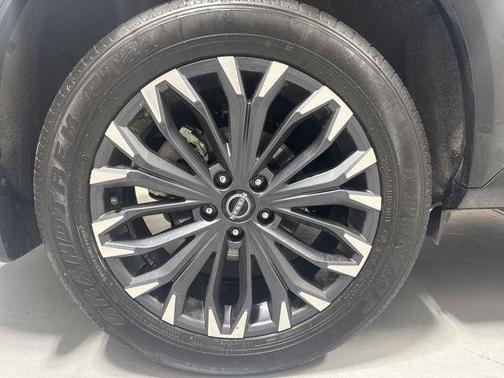 2024 Nissan Rogue Platinum