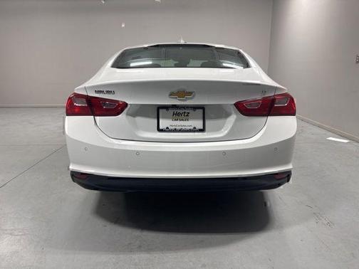 Summit White 2024 Chevrolet Malibu LT