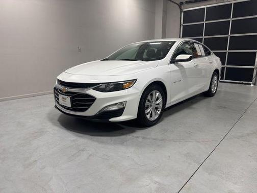 Summit White 2024 Chevrolet Malibu LT