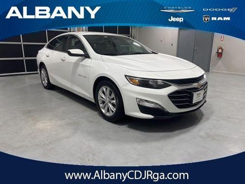 Summit White 2024 Chevrolet Malibu LT