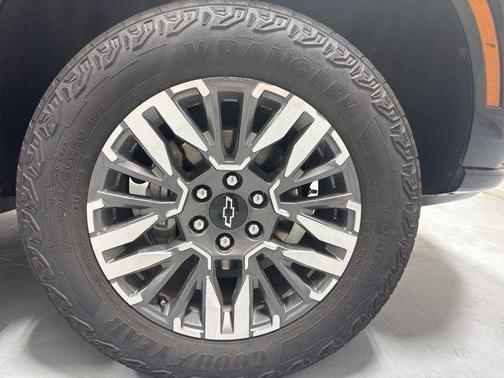 Black 2025 Chevrolet Tahoe Z71