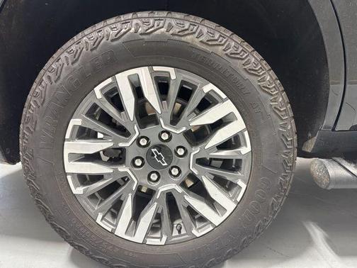 Black 2025 Chevrolet Tahoe Z71