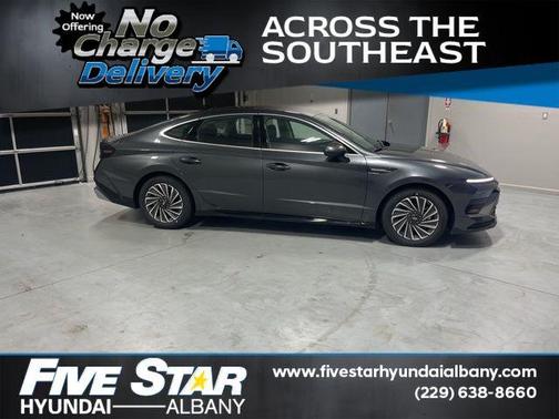 Gray 2025 Hyundai SONATA Hybrid SEL