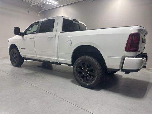 Bright White Clearcoat 2025 RAM 2500 Laramie