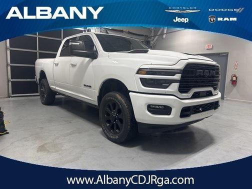 Bright White Clearcoat 2025 RAM 2500 Laramie