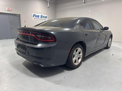 Maximum Steel Metallic 2016 Dodge Charger SE