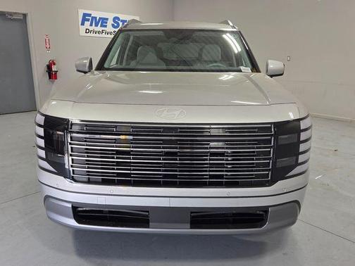 Silver Metallic 2026 Hyundai PALISADE SEL 7P