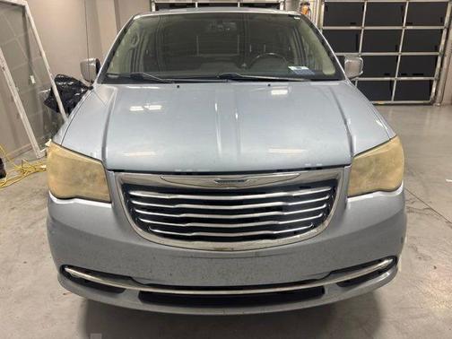 Crystal Blue 2013 Chrysler Town & Country Touring-L