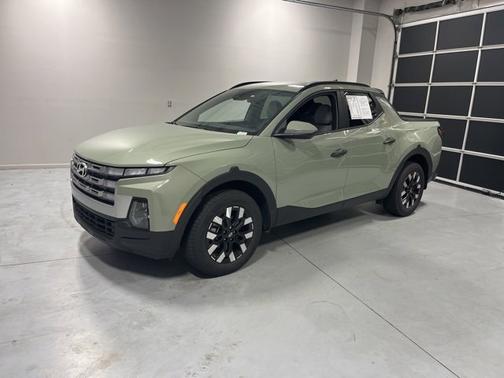 2025 Hyundai SANTA CRUZ SEL Activity