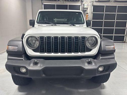 Bright White Clearcoat 2025 Jeep Wrangler Sport