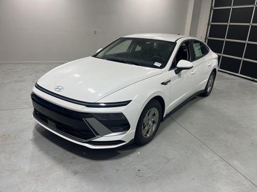 White 2026 Hyundai SONATA SE