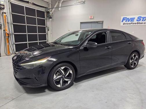 Onyx Black 2023 Hyundai ELANTRA SEL