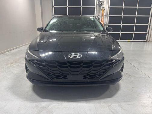 Onyx Black 2023 Hyundai ELANTRA SEL