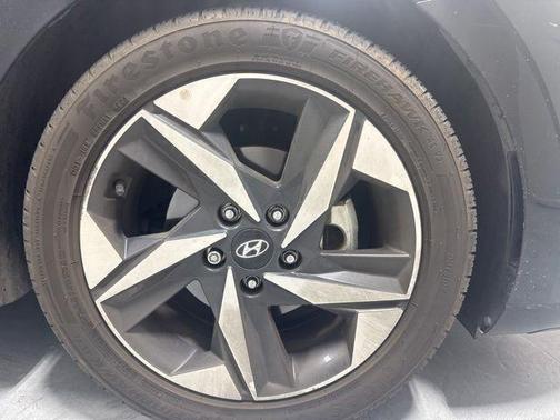 Onyx Black 2023 Hyundai ELANTRA SEL
