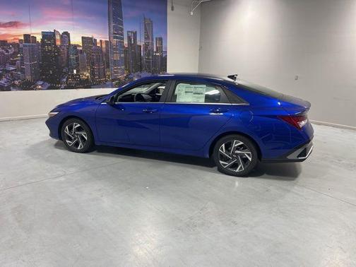 Intense Blue 2025 Hyundai ELANTRA Limited