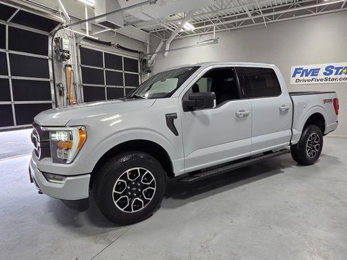 White Metallic 2021 Ford F-150 XLT