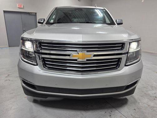 Silver Ice Metallic 2020 Chevrolet Suburban Premier