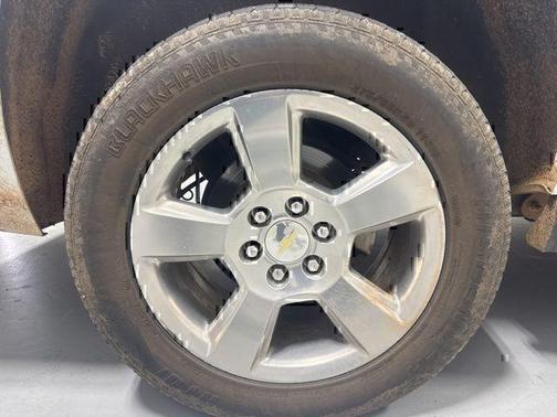 Silver Ice Metallic 2020 Chevrolet Suburban Premier