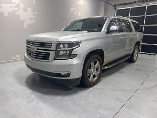 Silver Ice Metallic 2020 Chevrolet Suburban Premier