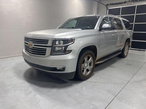 Silver Ice Metallic 2020 Chevrolet Suburban Premier
