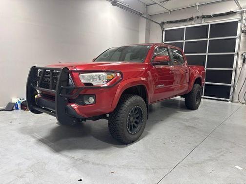Barcelona Red Metallic 2019 Toyota Tacoma SR5