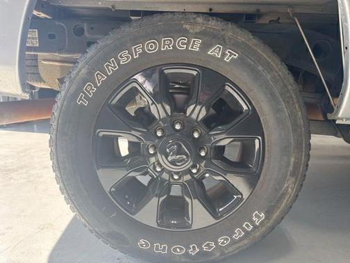 Bright Silver Clearcoat Metallic 2015 RAM 2500 Tradesman