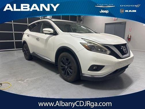 White 2018 Nissan Murano SV