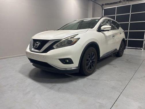 White 2018 Nissan Murano SV