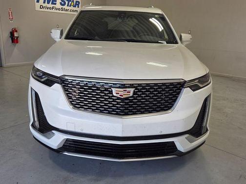 Crystal White 2023 Cadillac XT6 Luxury FWD