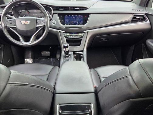 Crystal White 2023 Cadillac XT6 Luxury FWD
