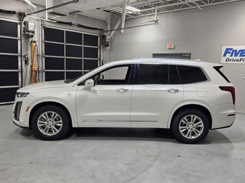 Crystal White 2023 Cadillac XT6 Luxury FWD