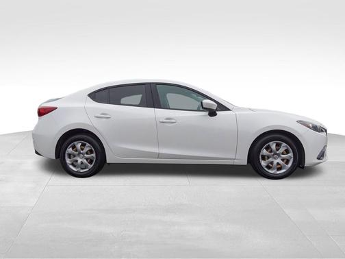 2015 Mazda Mazda3 i Sport