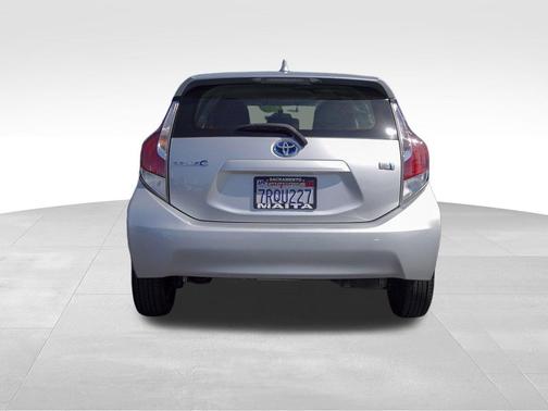 2016 Toyota Prius c Four