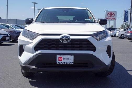 2022 Toyota RAV4 LE