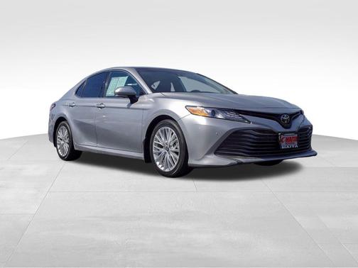 2019 Toyota Camry XLE