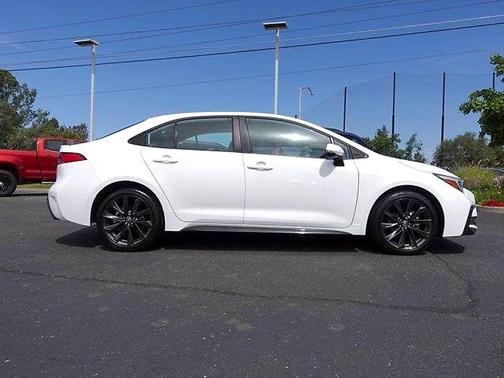 White 2025 Toyota Corolla SE