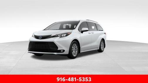 2025 Toyota Sienna XLE