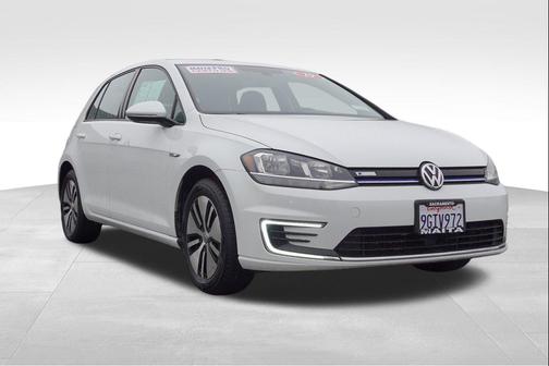 2019 Volkswagen e-Golf SE