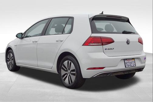 2019 Volkswagen e-Golf SE