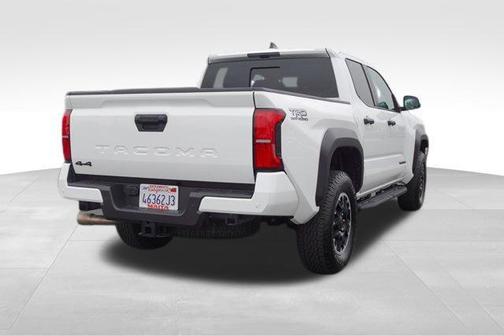 2025 Toyota Tacoma TRD Off-Road