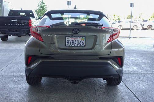 2021 Toyota C-HR LE