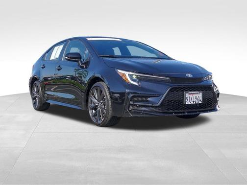 2025 Toyota Corolla Hybrid SE