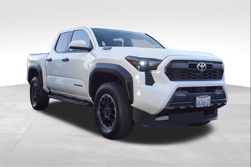 2025 Toyota Tacoma Hybrid TRD Off Road