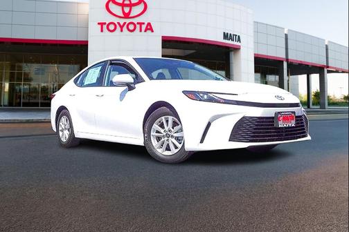 Ice Cap 2026 Toyota Camry LE