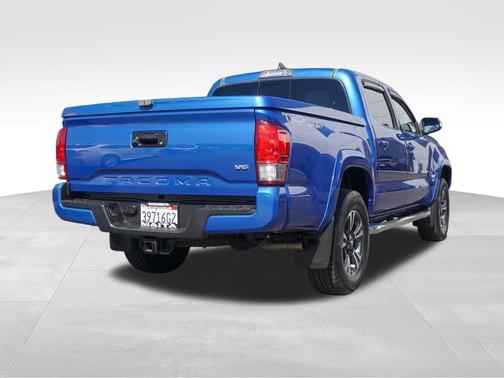 2017 Toyota Tacoma TRD Sport