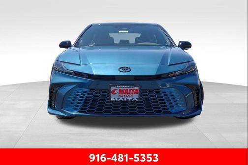 Ocean Gem/Midnight Black Metallic 2026 Toyota Camry XSE