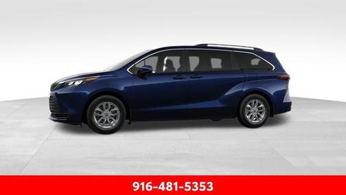 2025 Toyota Sienna LE