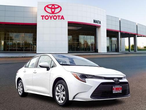 Ice Cap 2024 Toyota Corolla LE