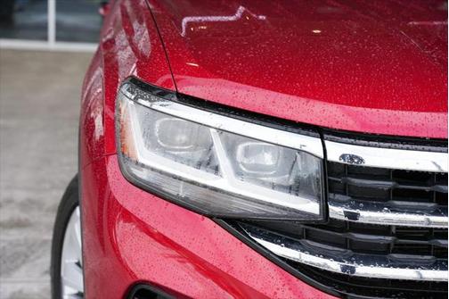 2022 Volkswagen Atlas Cross Sport 3.6L V6 SE w/Technology