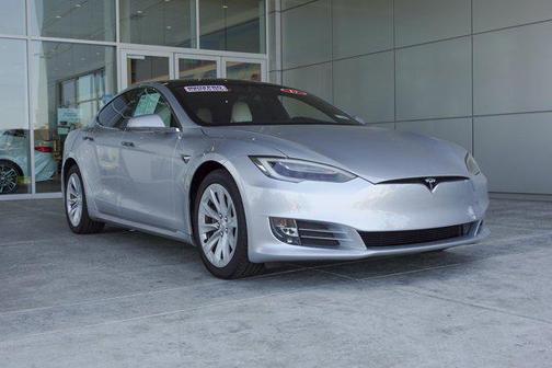 2017 Tesla Model S 75D